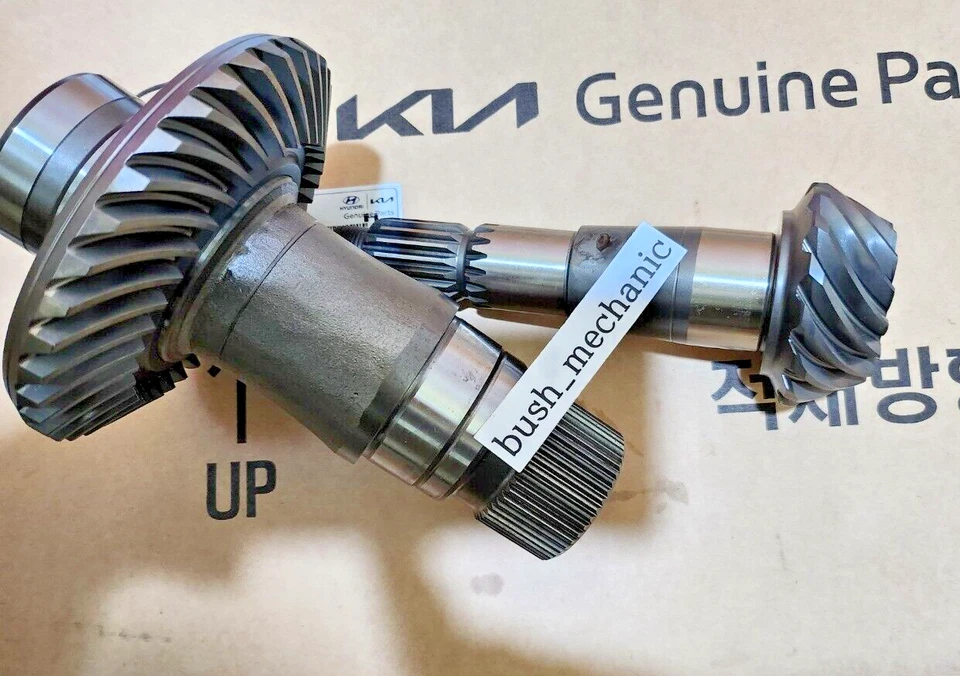 GENUINE OEM Hyundai Kia Shaft Set Hypoid Gear 473393B600 Santa Fe Sport - Image 2 of 3