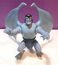 1996 Kenner Gargoyles QUICK STRIKE GOLIATH with wings+tail
