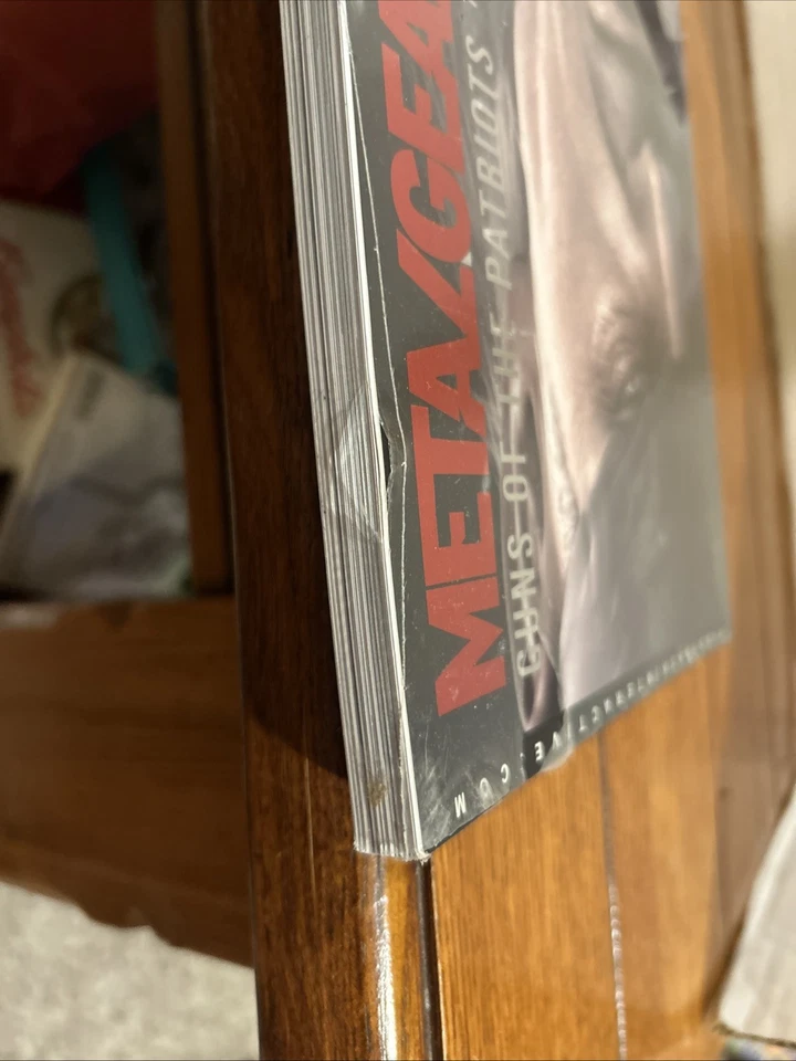 Metal Gear Solid 4: Guns Of The Patriots - Official Strategy Guide new sealed - Image 3 of 4