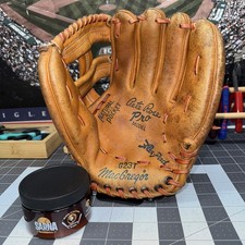 1970s MacGregor G23T Shelf Sized Pete Rose Pro Model Baseball Glove JRC