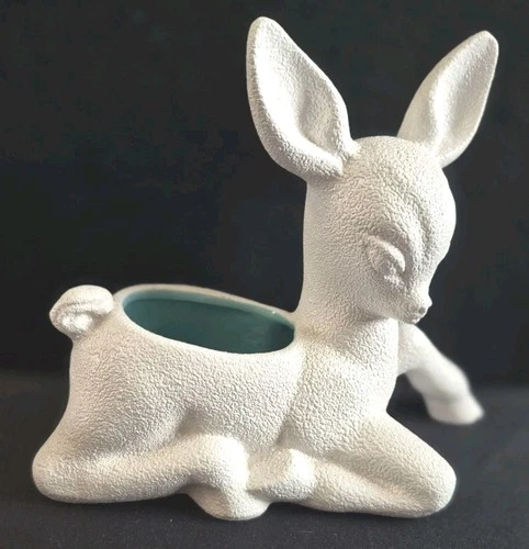 Royal Haeger White Pebble Fawn Planter- MINT!