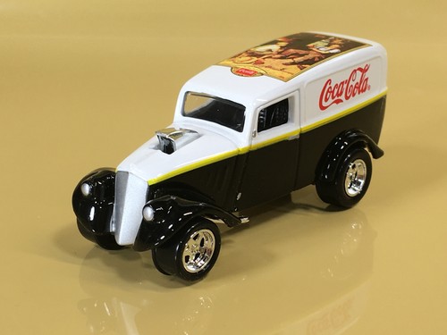 JOHNNY LIGHTNING ~~ 1933 WILLYS PANEL VAN COCA~COLA ~ THE VILLAGE BLACKSMITH - Picture 9 of 9