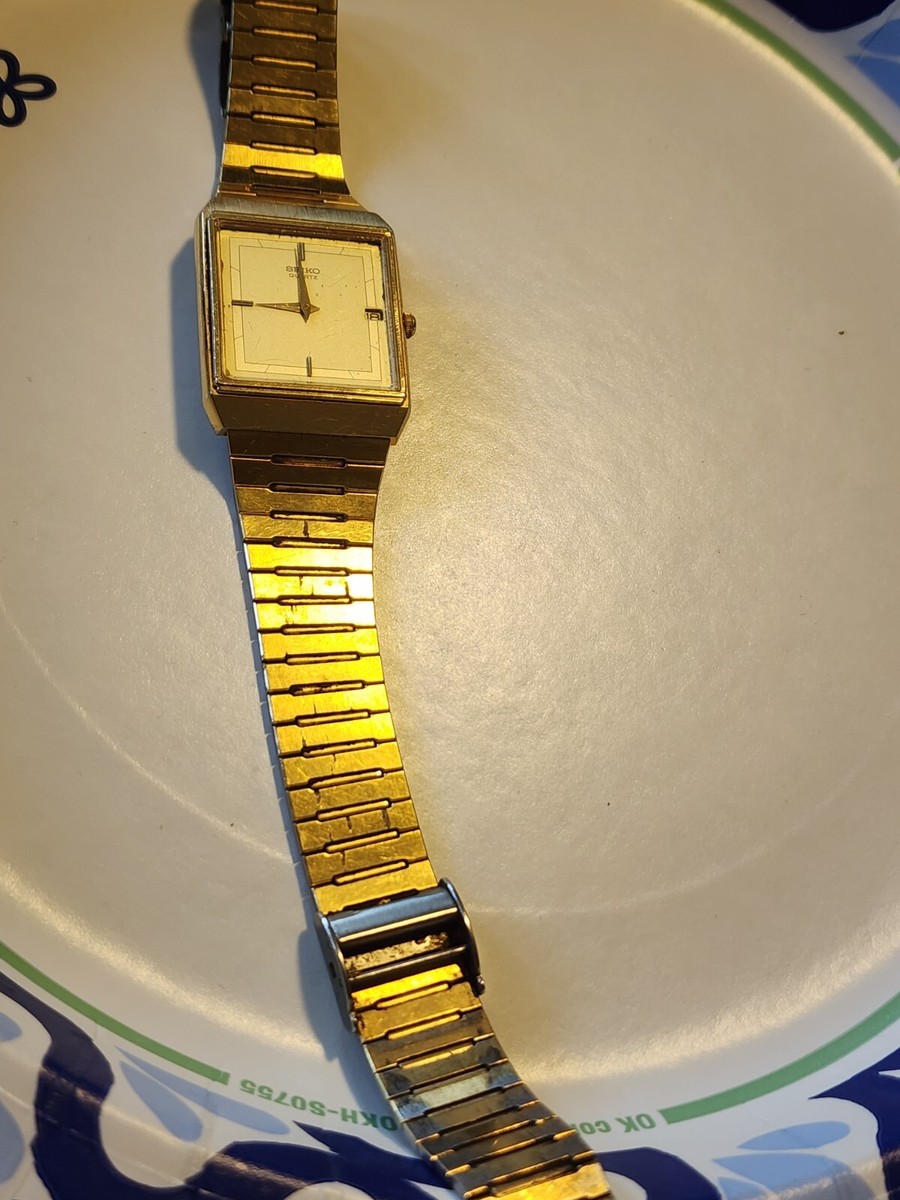 Vintage Seiko Tank Watch Men Gold Tone Gold Dial 26mm 6530-5159