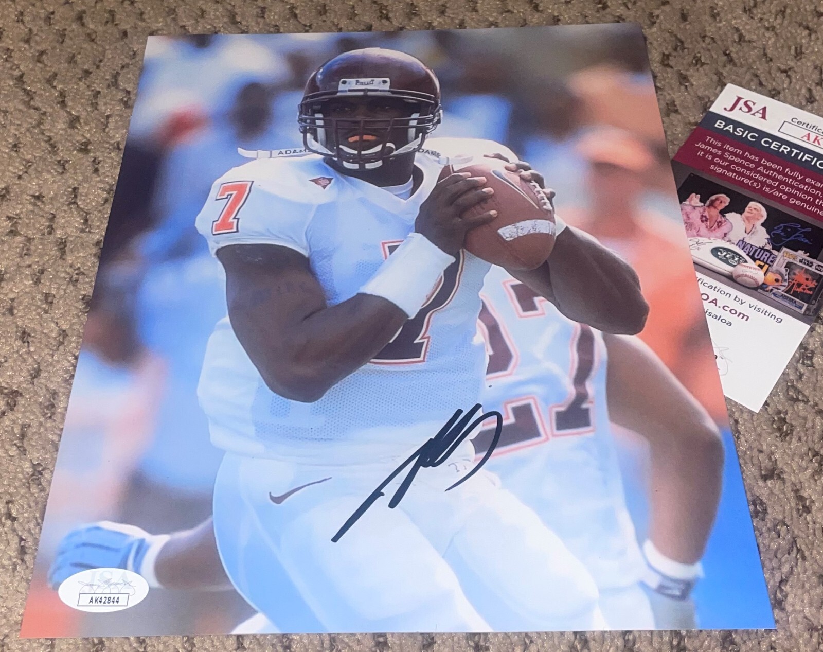 MICHAEL VICK SIGNED 8X10 PHOTO AUTOGRAPH JSA VIRGINIA TECH FOOTBALL VT HOKIES 