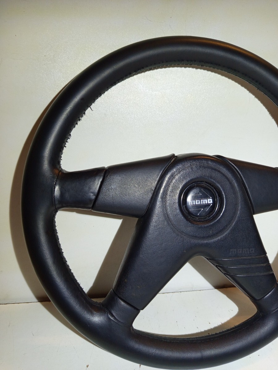momoステアリング BMW M3 AHG momoステアリング BMW M3 AHG momoステアリング BMW M3 AHG MOMO