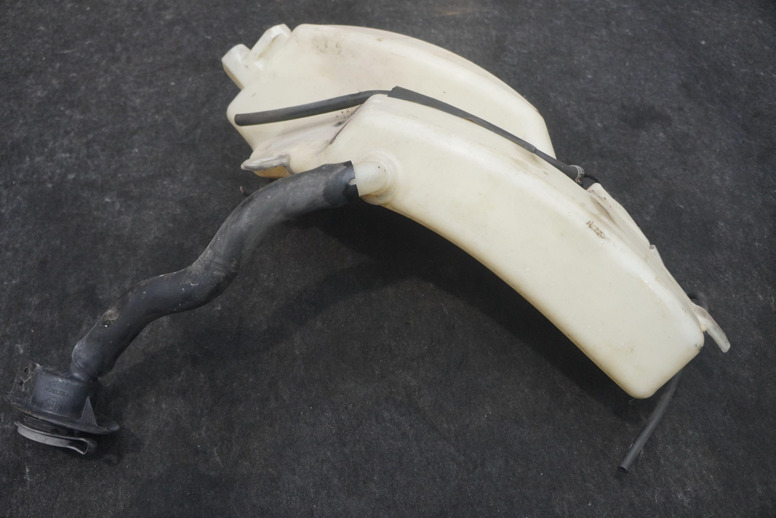 Windshield Washer Bottle Tank Reservoir 3W0955453B Bentley Continental GT 2005