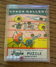 VINTAGE 1957 SPACE GALLERY JIGGLE PUZZLE GAME OF SKILL
