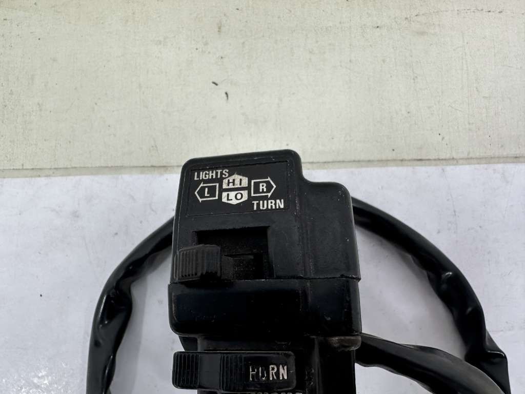 Light Switch Lights Indicators Horn SX SUZUKI GSX 550 See