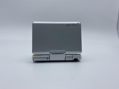 CLIE PEG-UX50英語版。スタイラス、ハンドストラップはありません。 CLIE PEG-UX50英語版。スタイラス、ハンドストラップはありません。