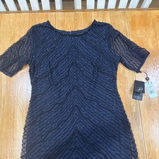 Adrianna Papell Beaded size 10 formal evening dress. NWT