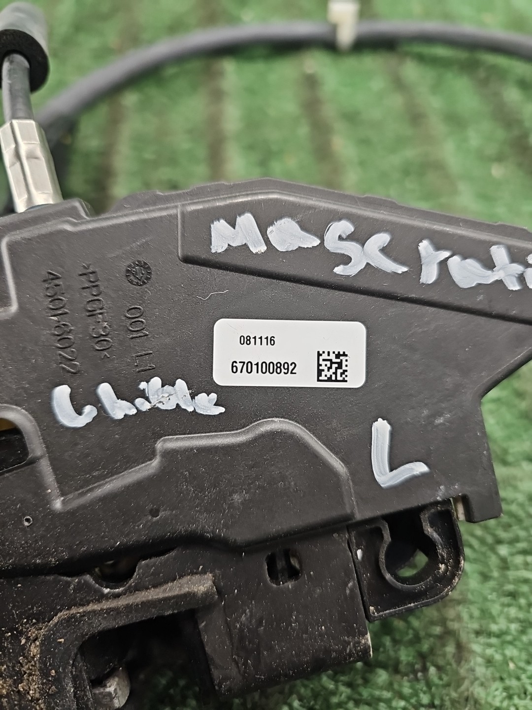 2014-2019 MASERATI GHIBLI LEFT DRIVER FRONT DOOR HANDLE LOCK LATCH ACTUATOR OEM