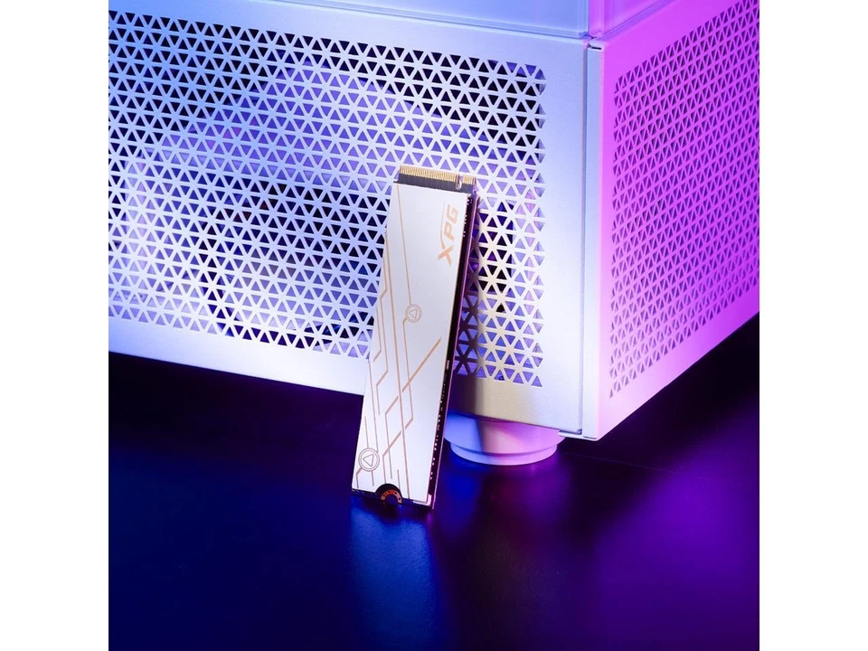 XPG BLADE M.2 2280 1TB PCI-Express 5.0 x4 3D NAND Internal Solid State Drive - Image 3 of 4