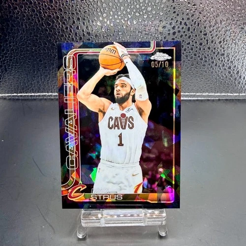 2025 Topps Chrome Sapphire Basketball Black Max Strus #32