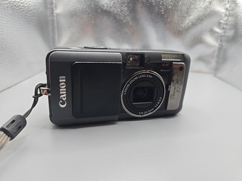 Canon PowerShot S70 Digital Camera Bundle Parts/Repair - Picture 2 of 19