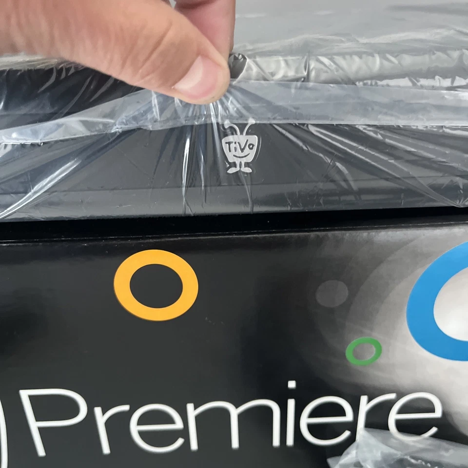 TiVo Premiere Series4 TCD746320 320GB HD DVR HDMI 1080p Digital Video Recorder - Image 3 of 4