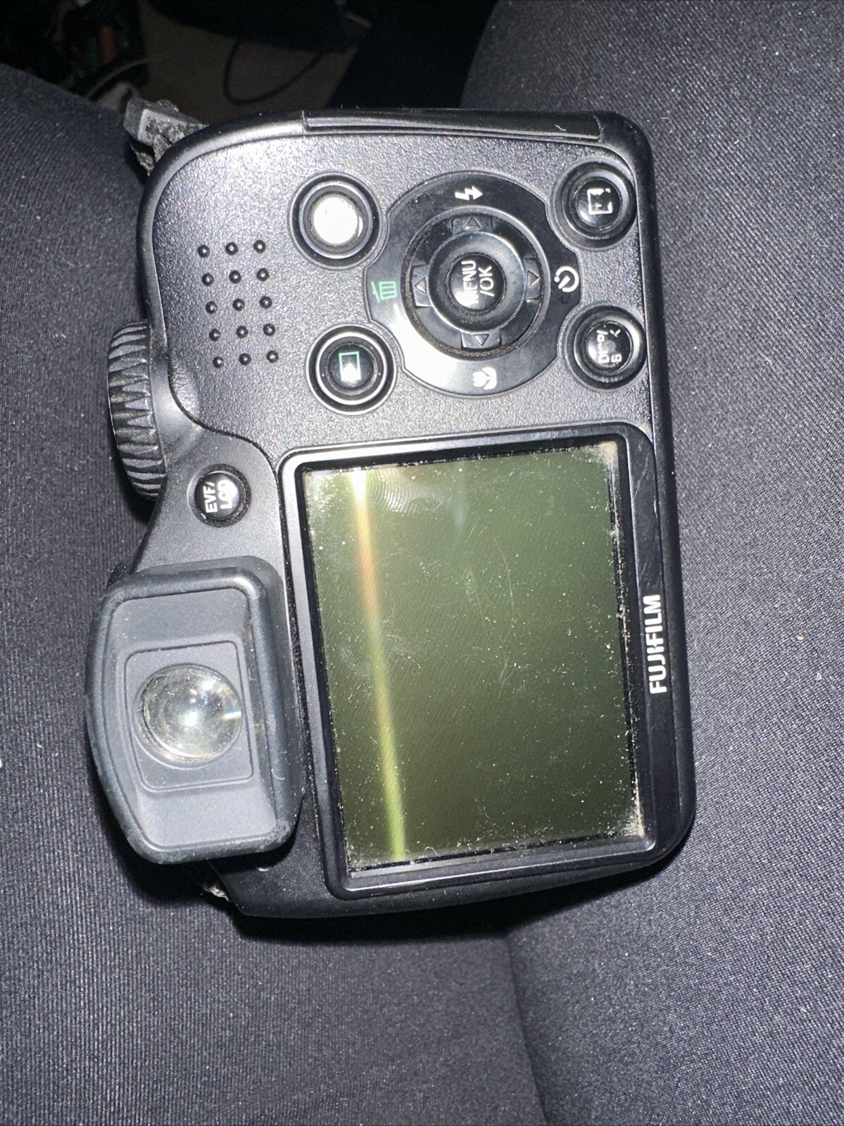 Picture 2 of 3