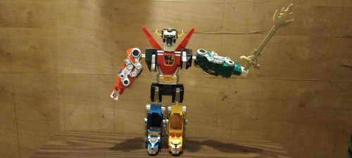 VOLTRON- 1984 PANOSH PLACE- DEFENDER OF THE UNIVERSE- USED - Picture 6 of 12