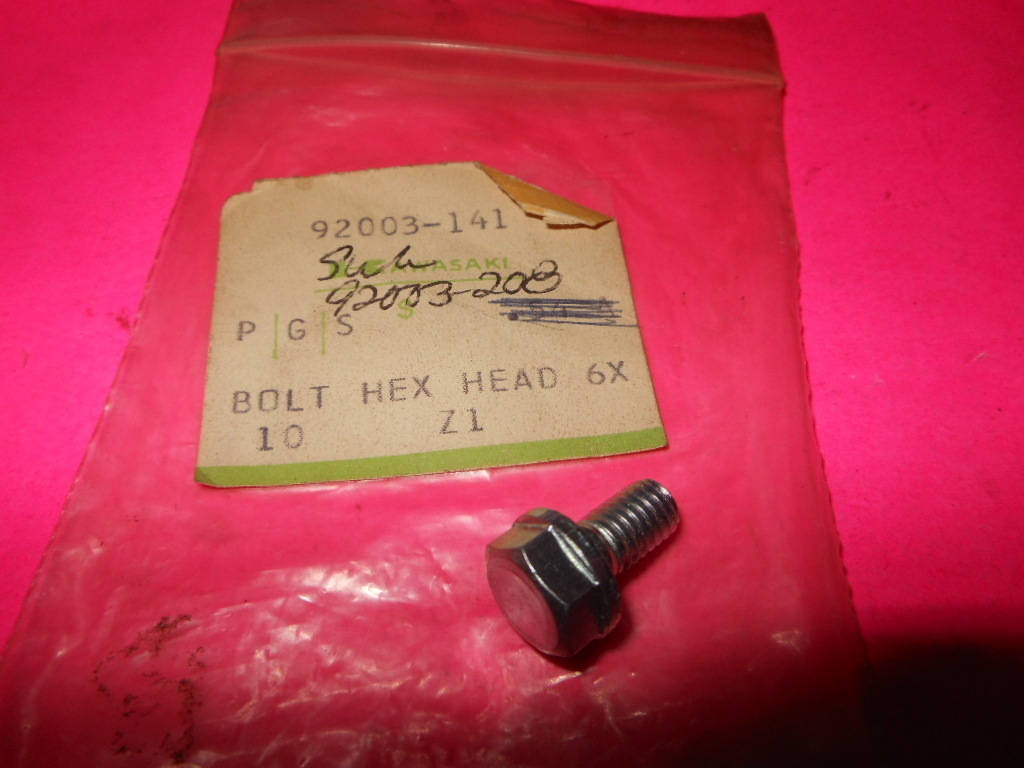 メイ NOS OEM ORIGINAL NEW HONDA CH250 CH150 CH125 VALVE SPRING