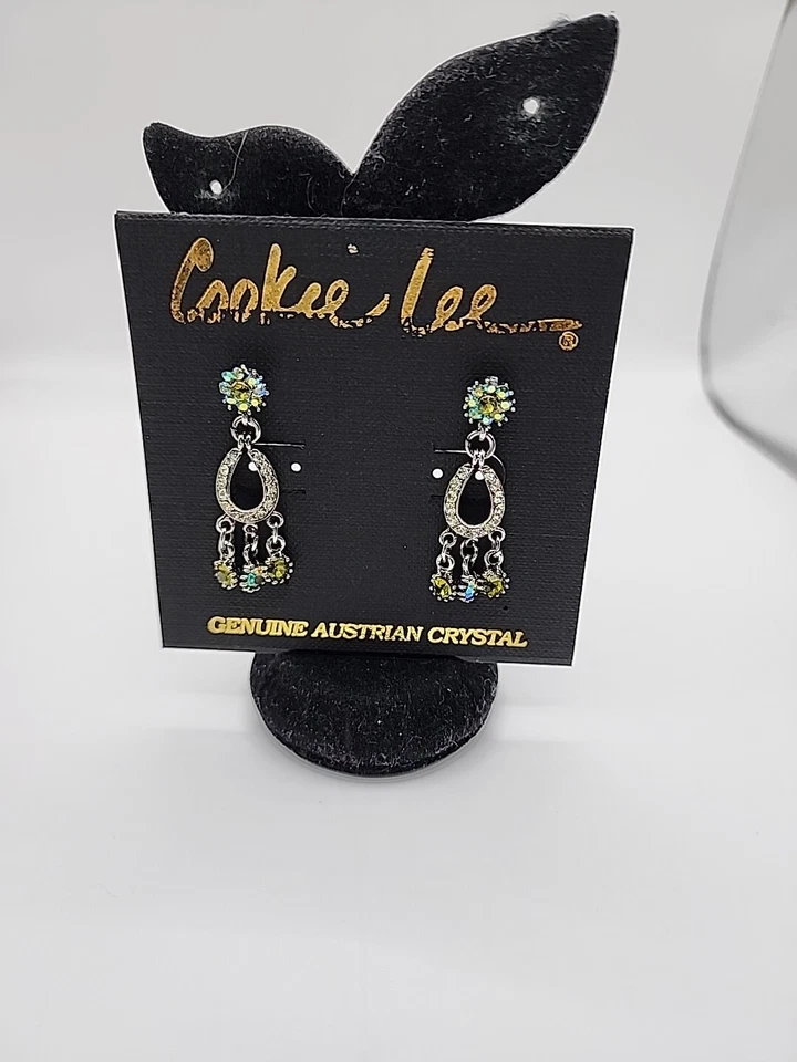 Pendientes perforados Cookie Lee 1,5" verde claro aurora boreal nuevos con etiquetas Foto 4 de 4