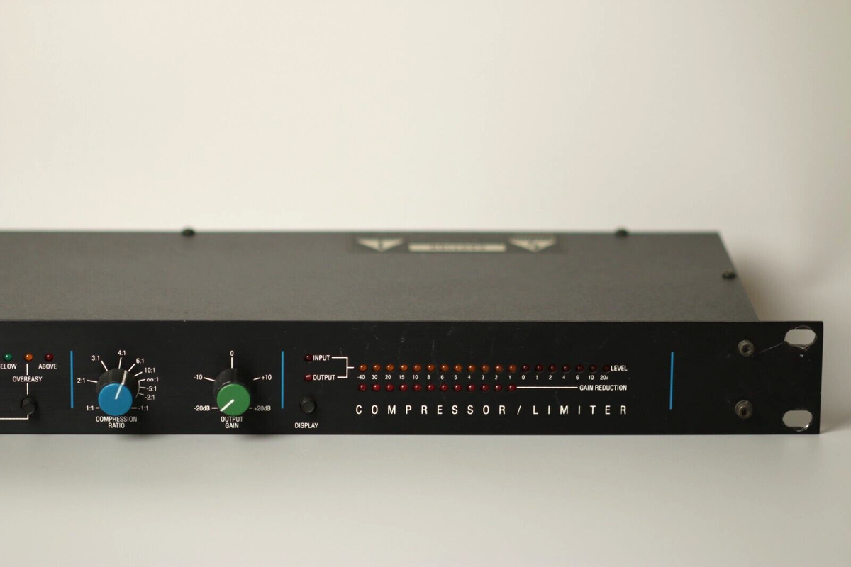 dbx 160A Compressor Limiter Dynamic Signal Processor dbx 160A Compressor Limiter Dynamic Signal Processor