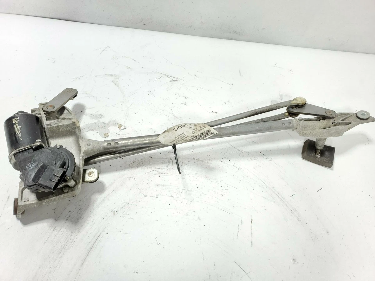 9704 C5 CORVETTE WINDSHIELD WIPER ARM LINKAGE MOTOR, 43 OFF