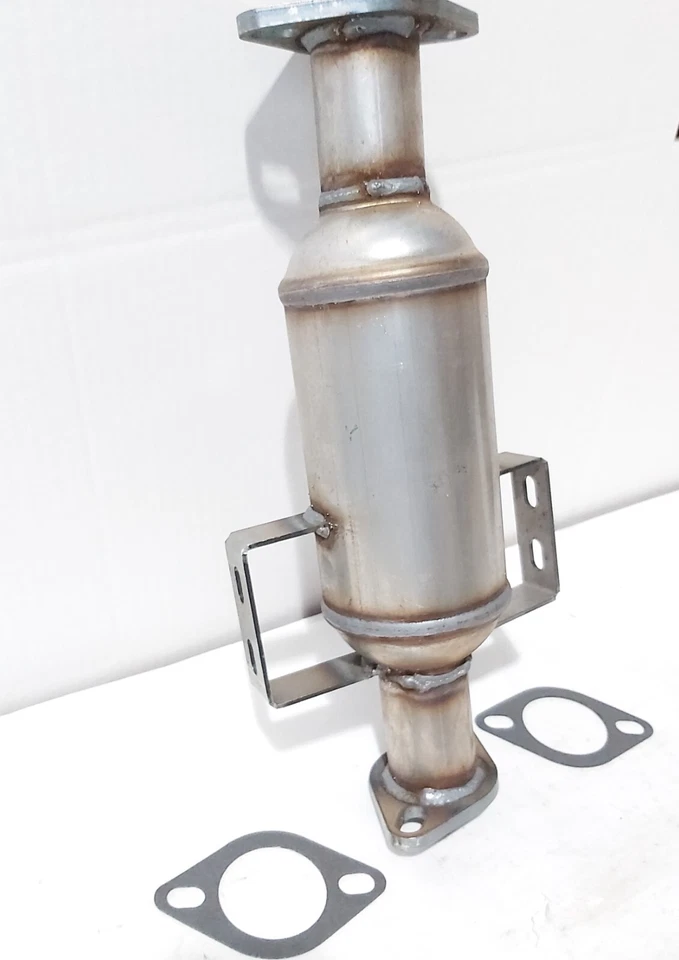 Convertidor catalítico Mitsubishi Eclipse 1995 1996 1997 1998 1999 2,0 L L L4 Foto 3 de 4