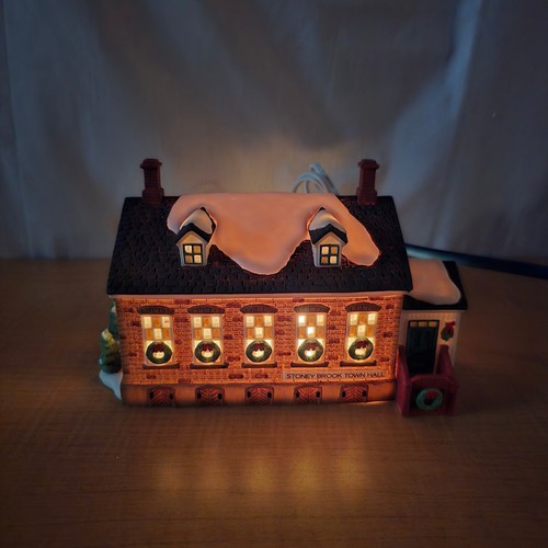 Department 56 STONEY BROOK TOWN HALL New England Series NEW! - Picture 15 of 15