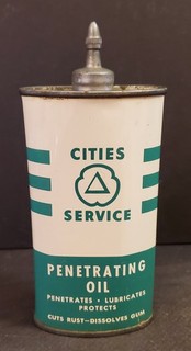 Vintage CITIES SERVICE Penetrating Oil Can 4 Oz Oval Lead spout and cap.
