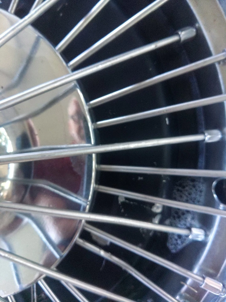 Крышка одного колеса 15 дюймов провод колпак ступицы 1971-1975 Chevrolet Impala/Nova/Camaro б/у - Изображение 3 из 4