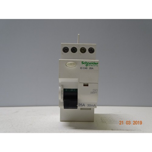 A9N19410 Interrupteur Différentiel 2P-25A-30mA-AC (Arm 7/4) - Photo 1 sur 6