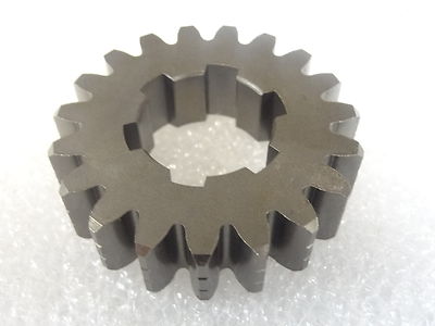 Kawasaki NOS NEW 13129-1953 Input 2nd Gear 19T ZX ZX1000 Kawasaki NOS NEW 13129-1953 Input 2nd Gear 19T ZX ZX1000