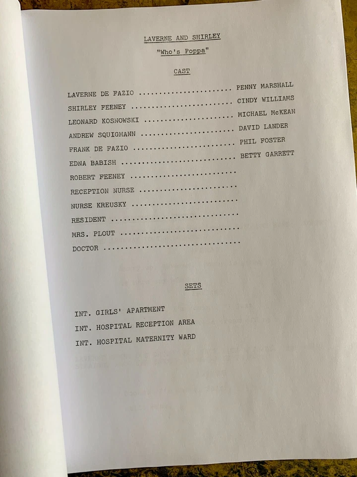 1978 LAVERNE & SHIRLEY SCRIPT "WHO'S POPPA" FINAL DRAFT TV VINTAGE REPRODUCTION - Image 3 of 4