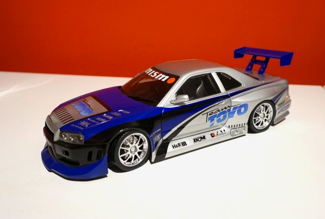 李*様 Hot Wheels Nissan Skyline GT-R (R34) Hot Wheels 1:18 R34 Nissan Skyline GT-R Tunerz B6090 2002