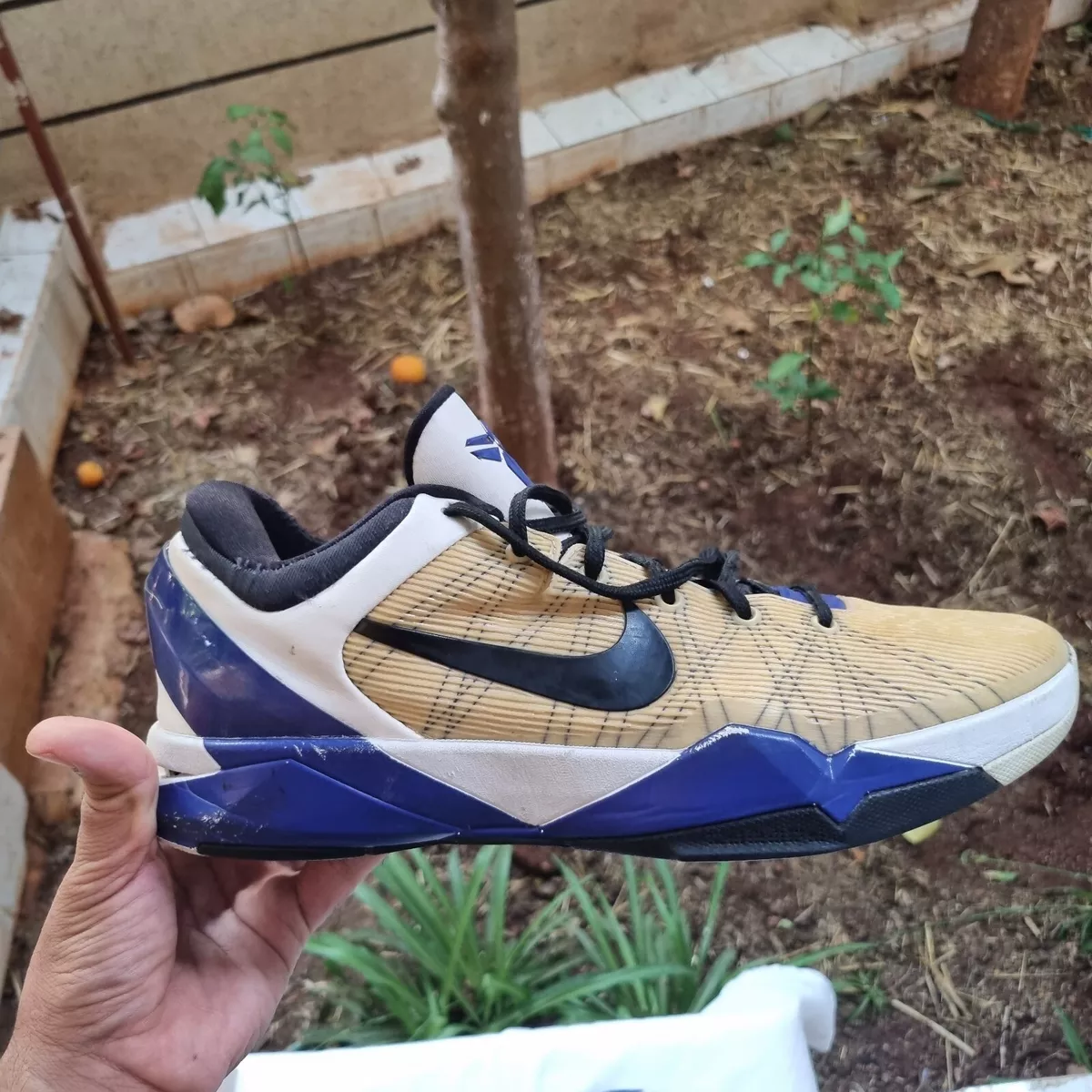 Nike Zoom Kobe 7 System Supreme Concord 2011 Size 11.5 Us Basketball Shoes