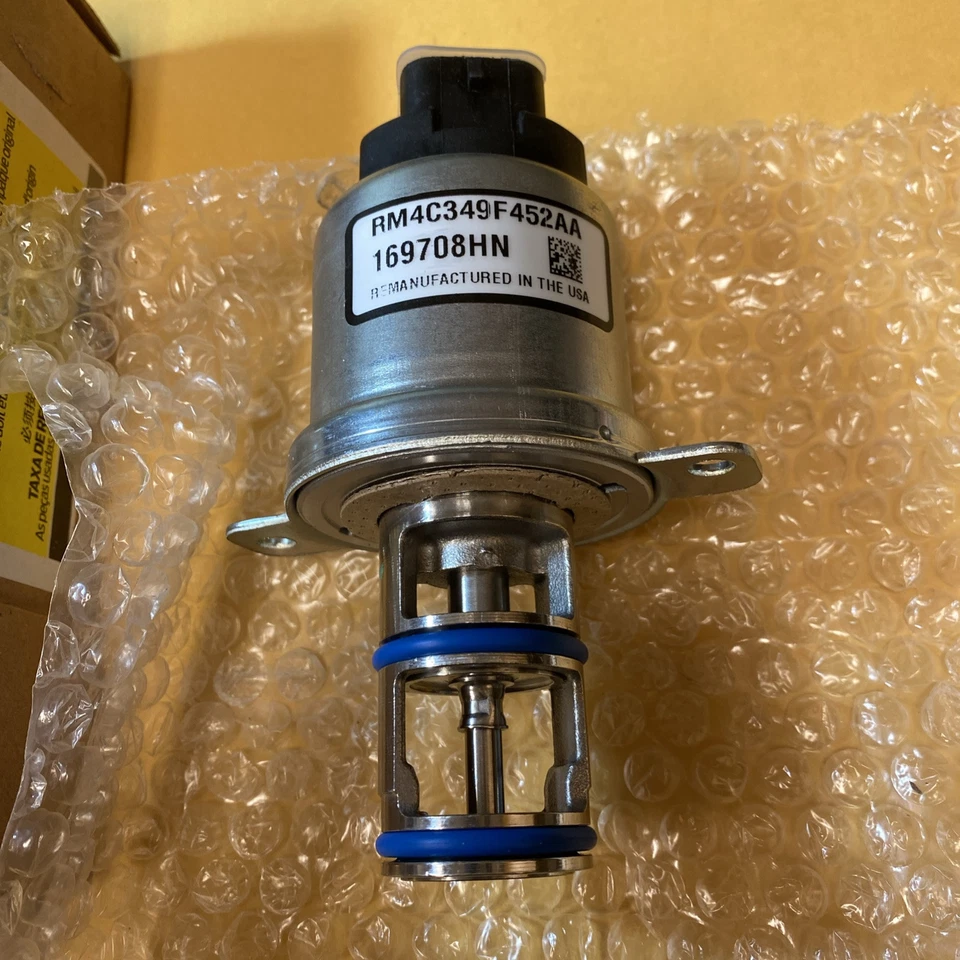 OEM NUEVO Ford Super Duty Excursion 2003-2004 Válvula EGR 4C3Z-9F452-BRAZO F+S! Foto 2 de 4