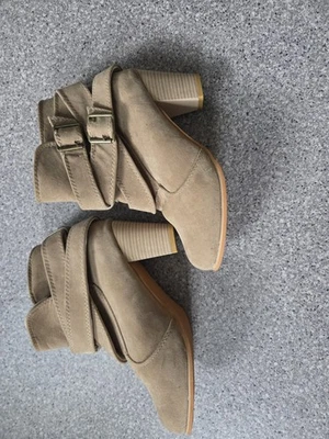Neu Gut Erhaltene Damen Stiefel Gr 37 Braun Sommer /Frühjahr - Bild 1 von 2