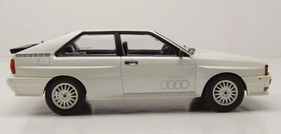 CAJA BLANCA - AUDI Quattro 1981, blanco - 1/24 - WBXWB124247 Foto 3 de 4