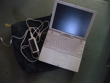 New Priced2Sell: Working, w/case G3 iBook MAC OSX 10.4.11. 640 MB SDRAM 700 MHz 