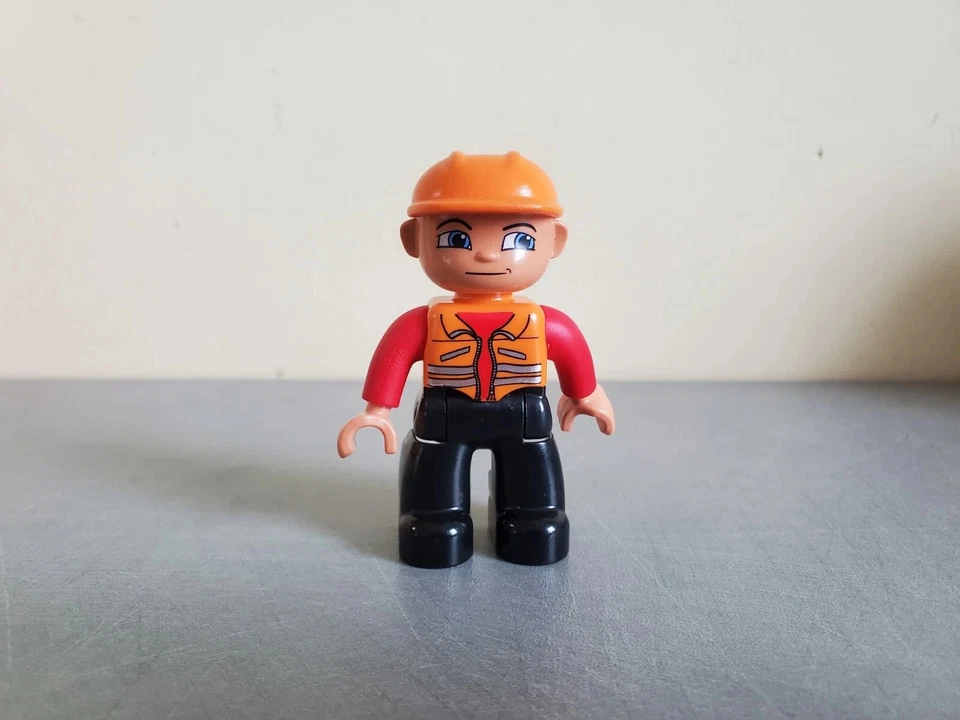 Lego Duplo 10529 Camion Benne + Radio + Maison + Conducteur Truck Chantier 2014 - Photo 4/4