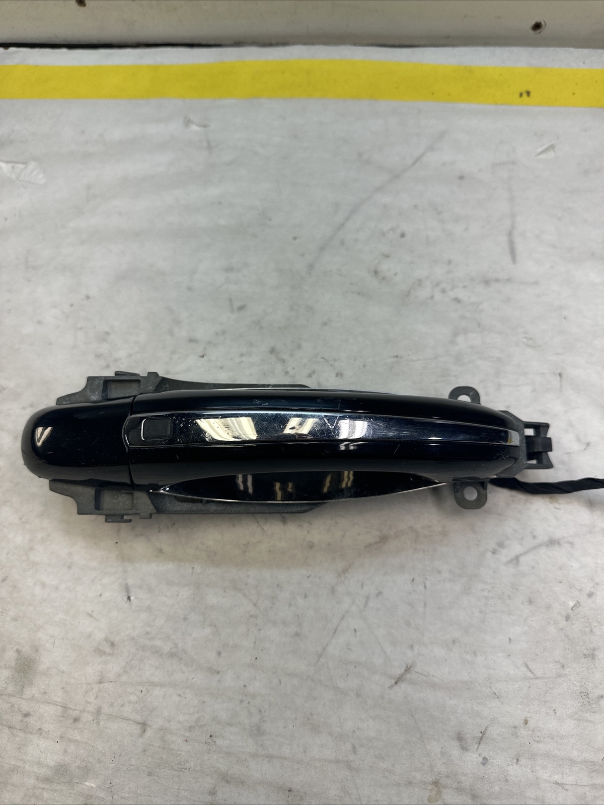 05 Bentley Continental Flying Spur Rear Passenger Left Exterior Door Handle OEM