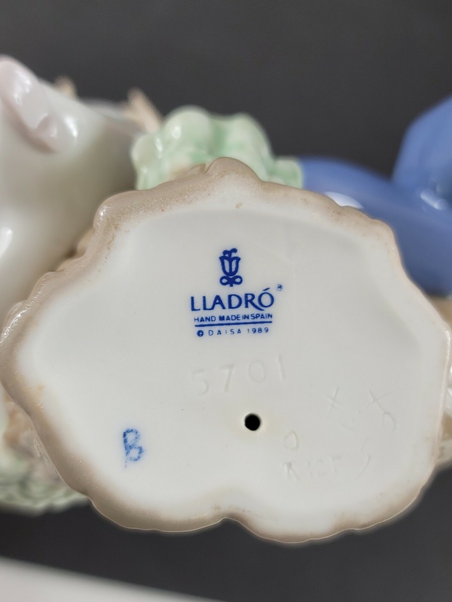 Lladro Figurine 
