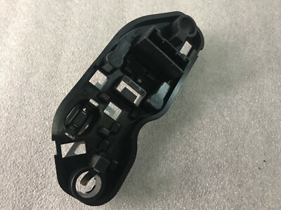 NEW GENUINE BMW X5 E70 & LCI REAR LIGHT SIDE PANEL BULB SOCKET