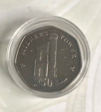 ~Simply Coins~ 2009 ISLE OF MAN  50 PENCE COIN CIRCULATED AB DIE IN CAPSULE 