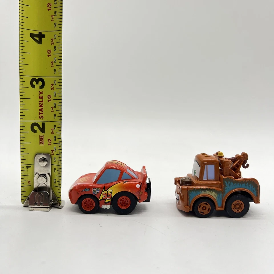Takara Tomy Choro Q 东京迪士尼汽车 Lightning Mcqueen 和 Tow Mater 批量 2 件 — 第 3/4 张图片