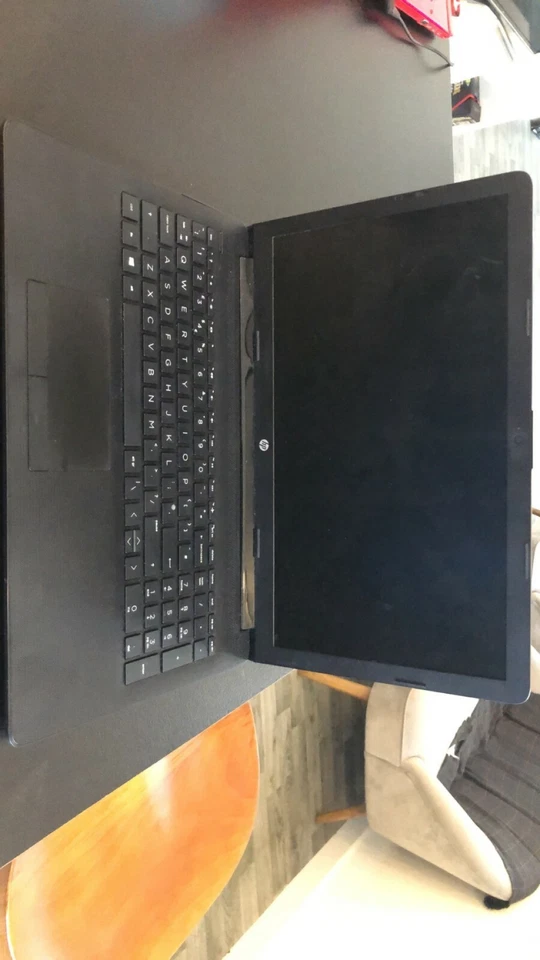 Hp Laptop - Image 4 of 4