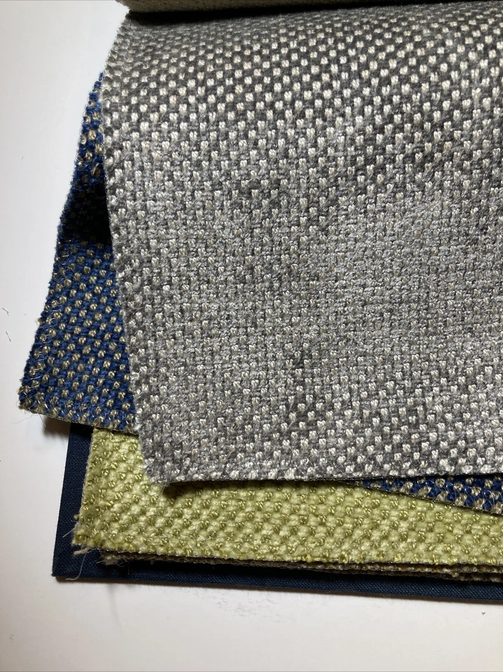 Nina Campbell Bovary Chenille Fabric Sample Book - Image 3 of 4