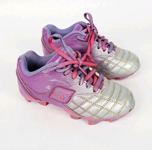 soccer sports skechers