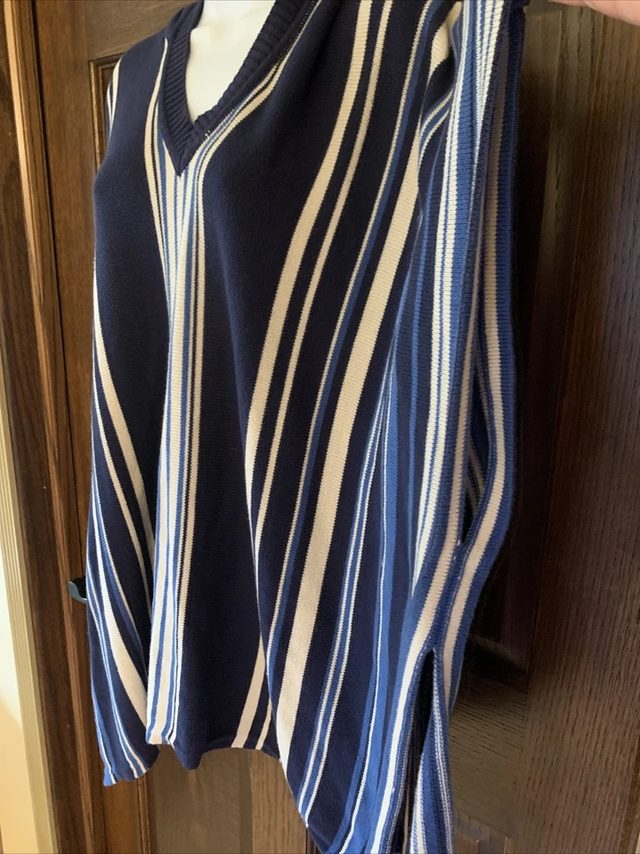 Forever 21 Pullover Sweater Poncho Hooded Blue Beige Striped Size Medium - Image 3 of 4