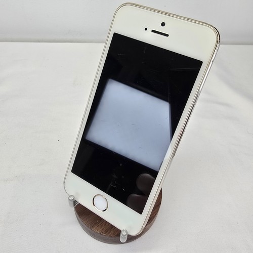 Apple iPhone 5s A1457 lädt nicht Verkauf als Ersatzteile oder Reparatur