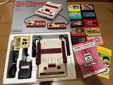 Nintendo Famicom Console with BOX and Manual, 10 Games 0218